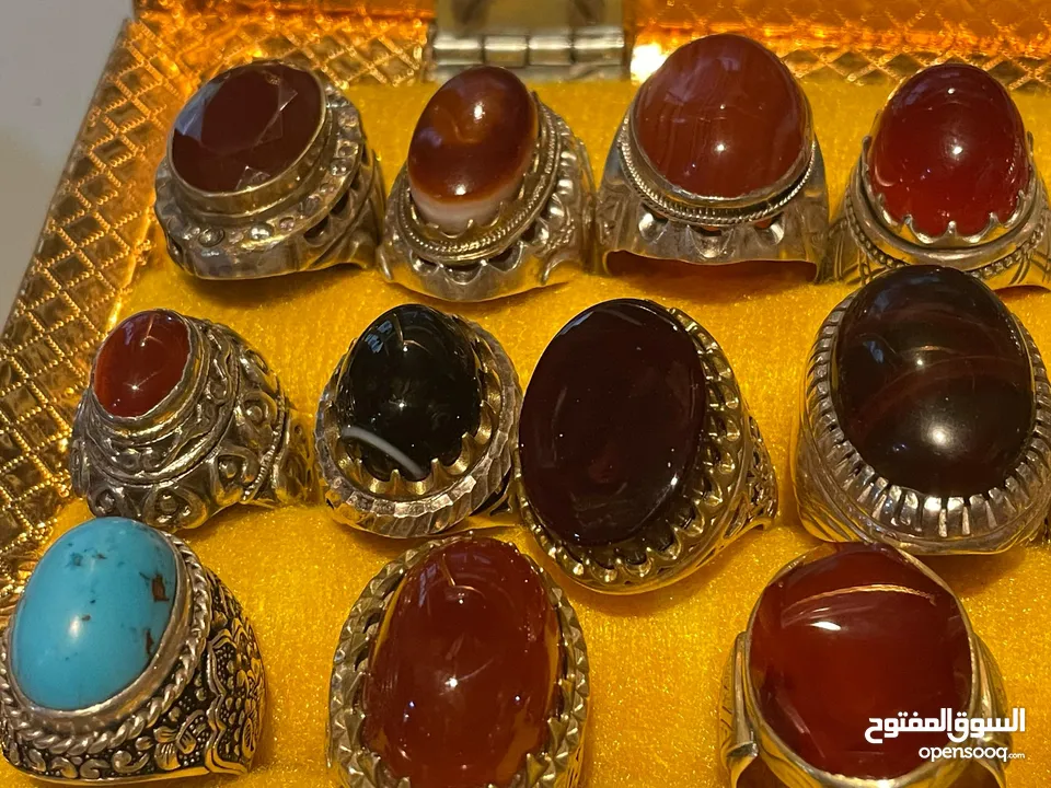 Ruby gemstone حجر الیاقوت