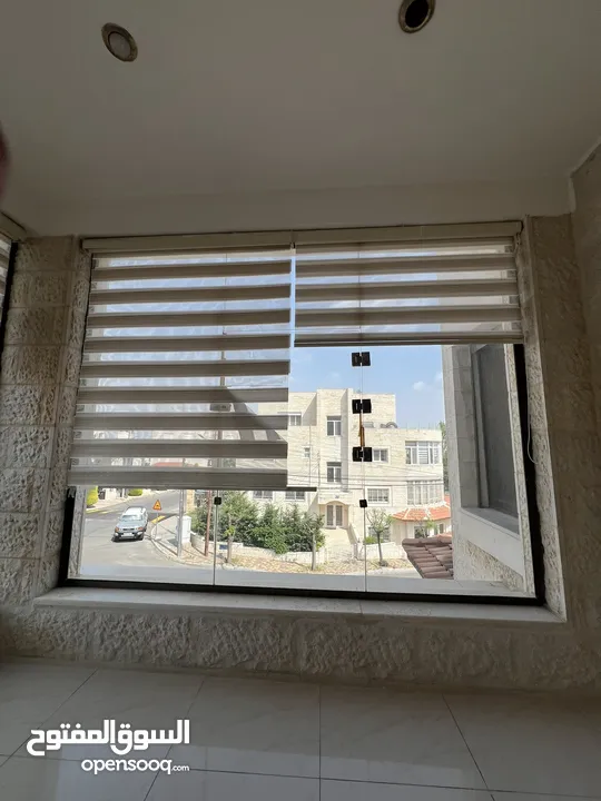 شقة طابقية فارغه للايجار  350م ط اول مع مصعد من فيلا دابوق 10.000د الرحمانية