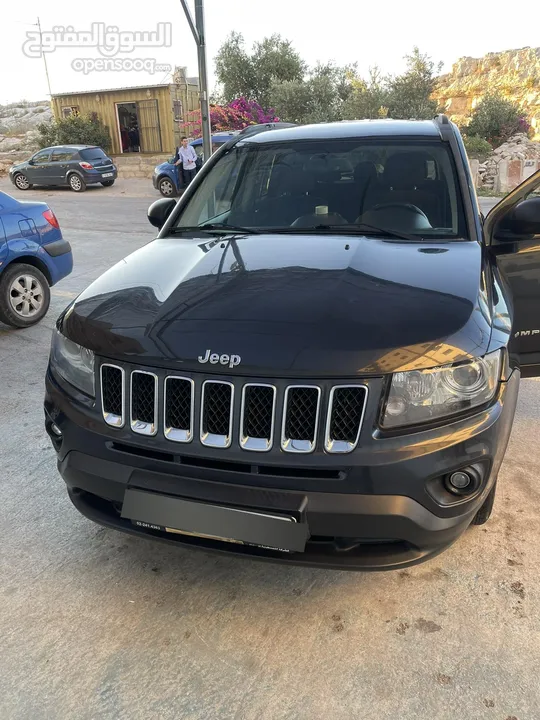 جيب كومباس 2014