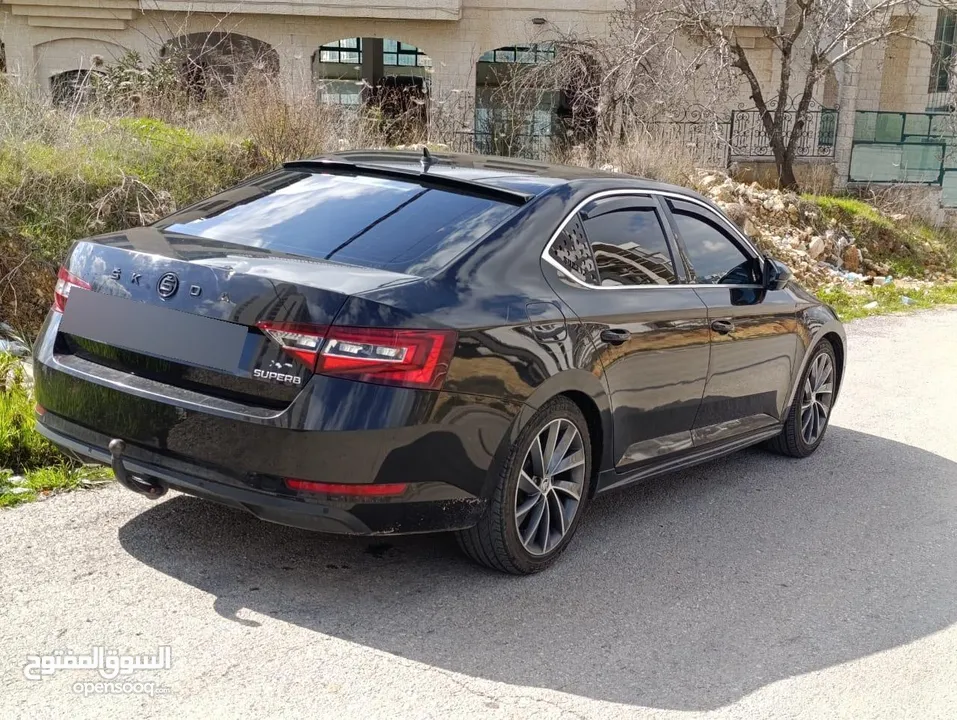 سكودا سبيرب 2018