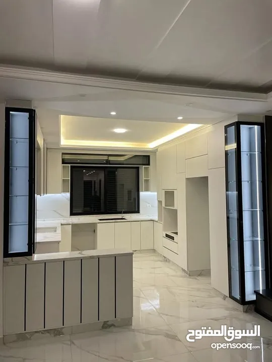 مطابخ مودرن لامنيت ايطالي كاش او اقساط بسعر الكاش