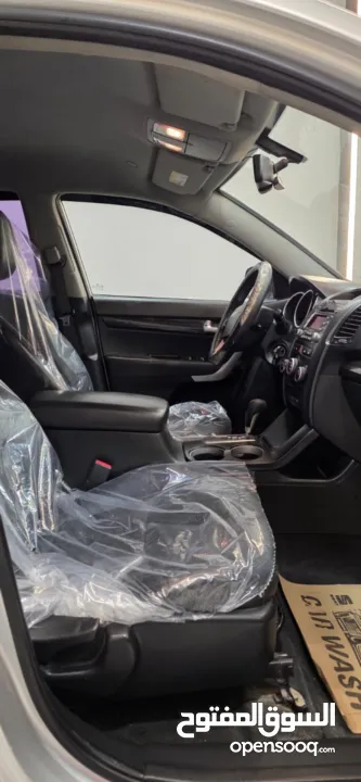 كيا سورينتو 2012 ب الرخصه