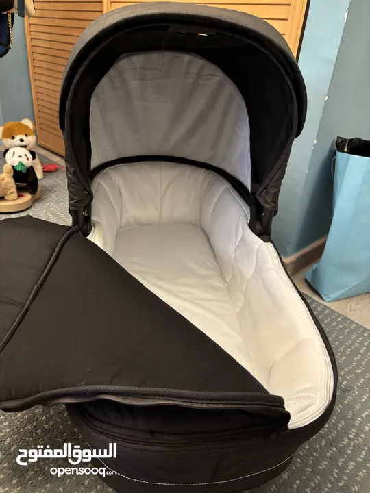 Carry-cot for newborn كاريكوت لحديثي الولادة