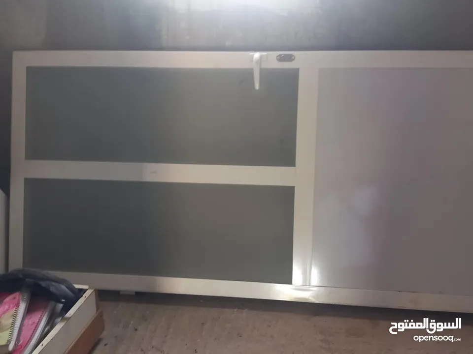 باب المنيوم للبيع