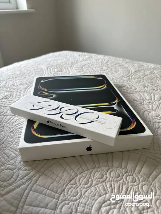 كفالة ابل الدولية iPad Pro M4 13 inch مع كيبورد وقلم وشاشةًحماية مخصصة للرسم