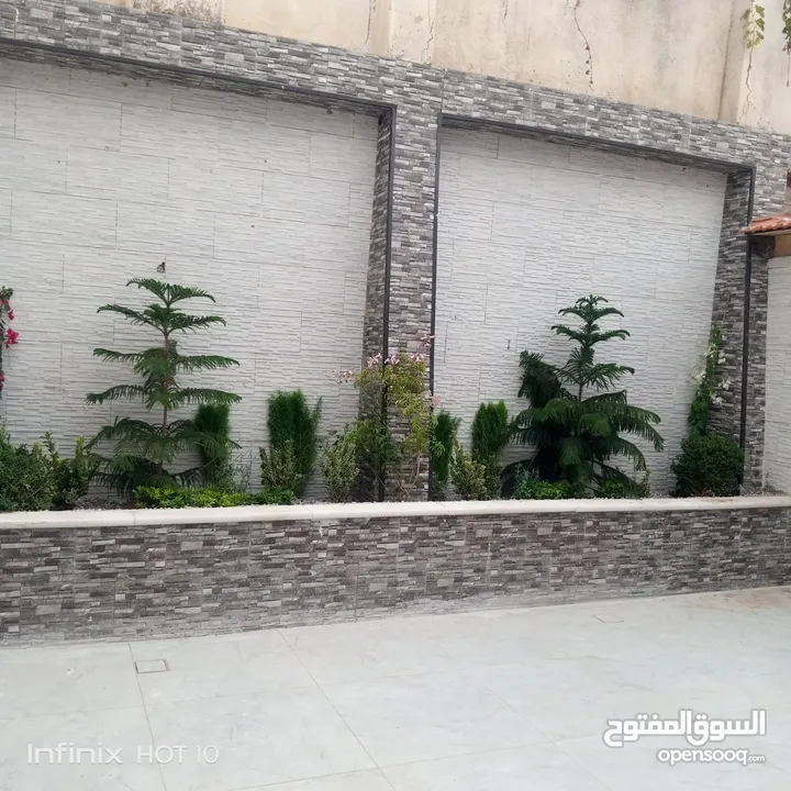 بليط ابو وسام كافه اعمال البلاط والديكورات والرخام والسيراميك بجميع أنواعه وأشكاله