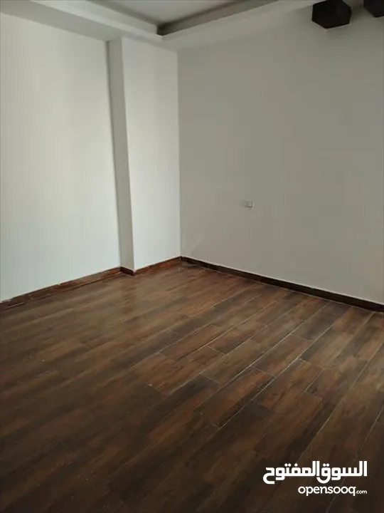 شقة مميزة للبيع في المدينة الرياضية
