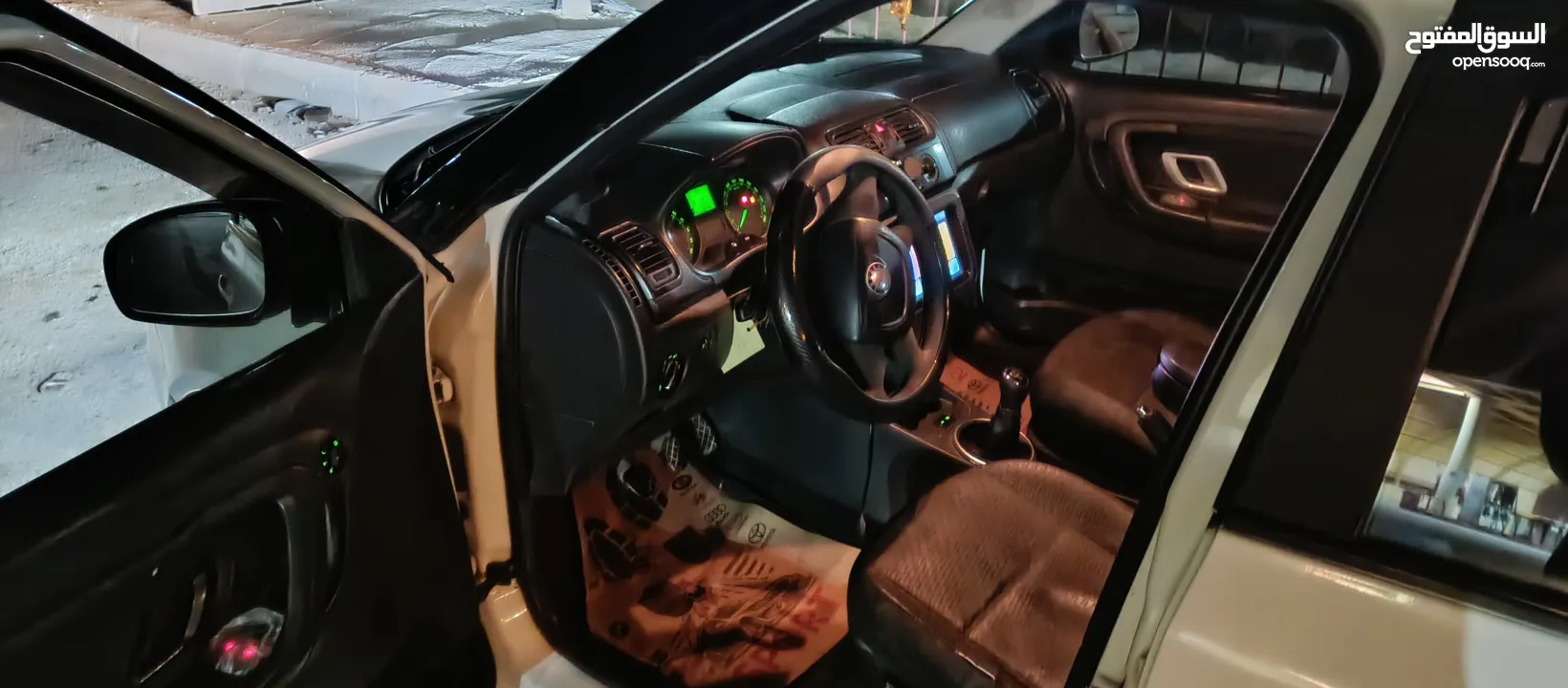 سكودا فابيا 2012