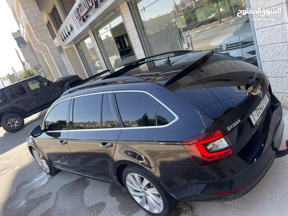 Skoda Octavia Station Laurin & Klement full ++