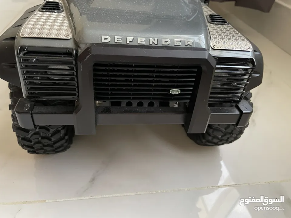 Land Rover defender full metal new ( adult toy )