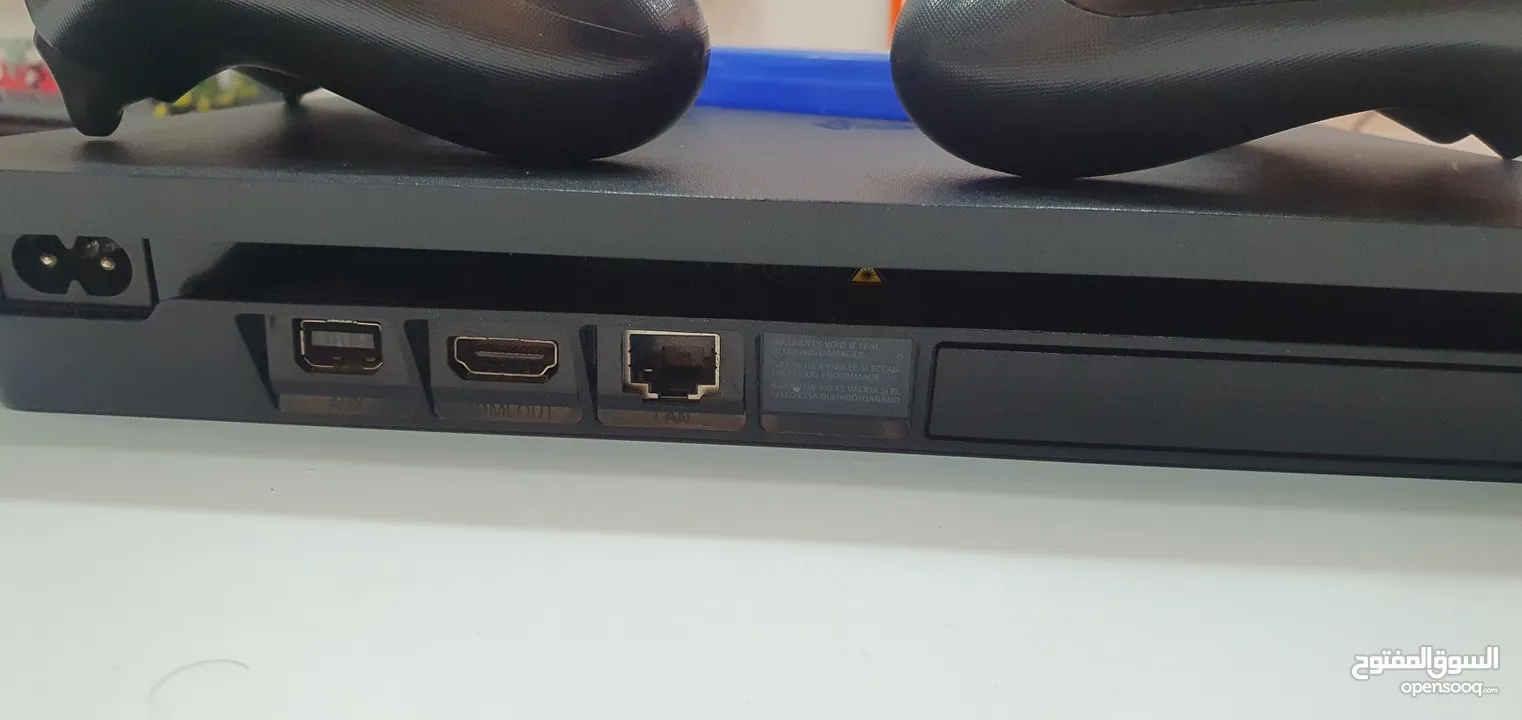 PS4 SLIM 500 GB  1 CONTROLLER
