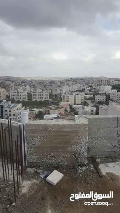 شقة عظم في السدر /بيت جالا في اسكان مكون من خمس طوابق وفقط شقتين في كل الطابق