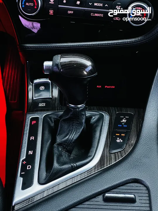 كيا اوبتماااا k5 الفخامة بمعنى الكلمة سيارة تحفة يد ثانية عداد 130 الف بالكراتين الله يبارك لحق حالك