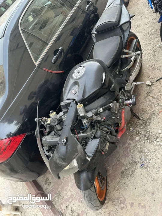 CBR 1000 للبيع