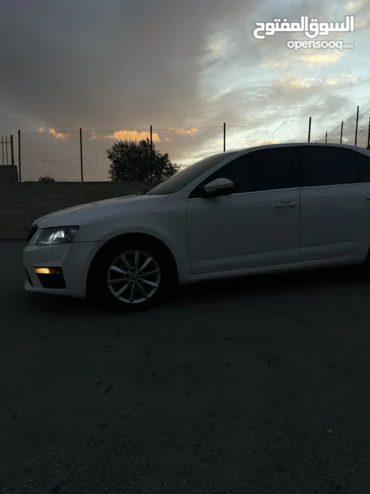 سكودا اوكتافيا 2017