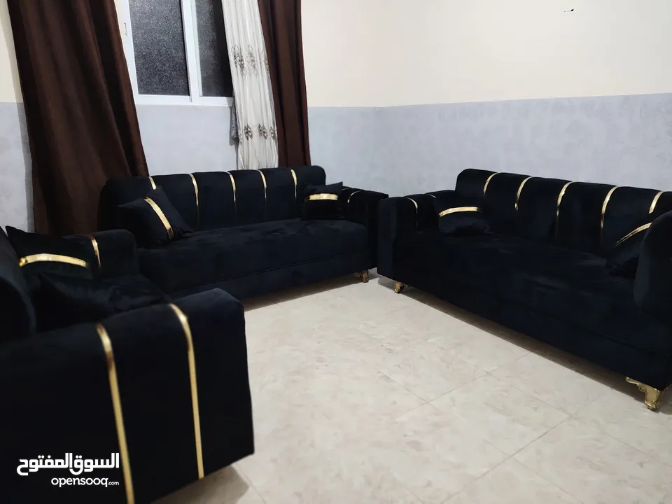 كورنر تفصيل بحاله الوكاله 8 مقاعد