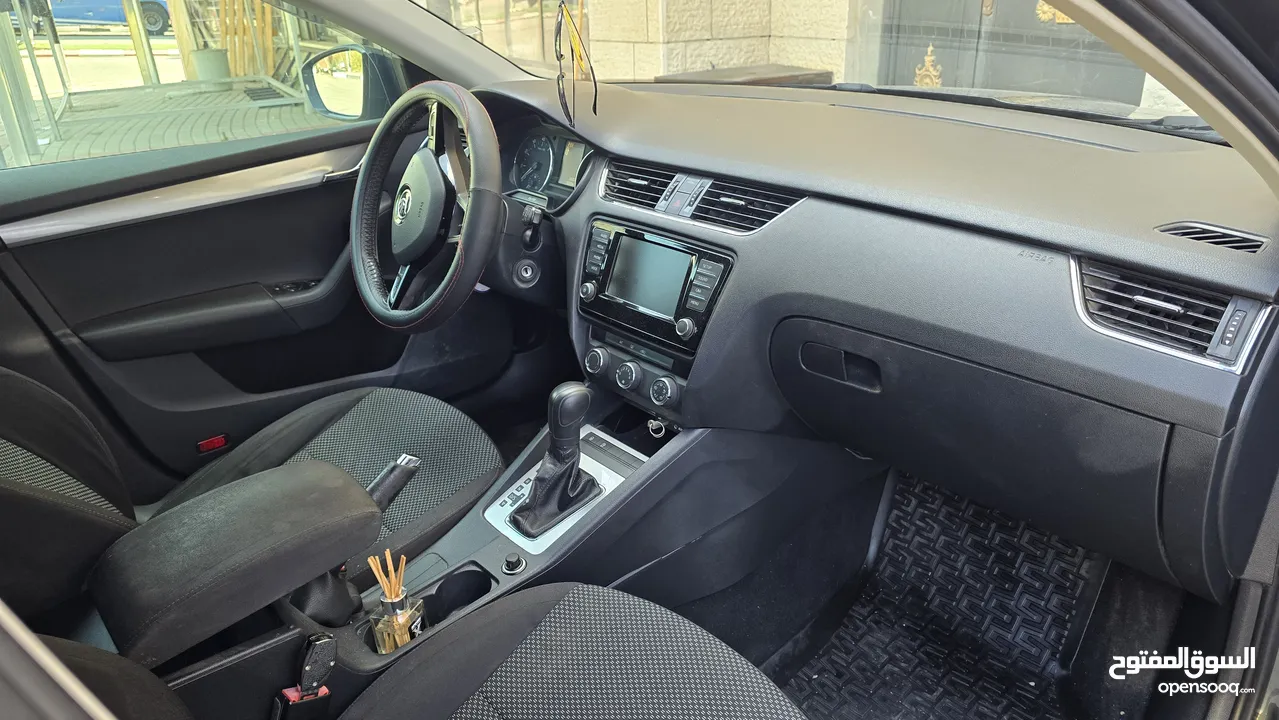 سكودا اوكتافيا 2017 ترخيص 16 اوتوماتك بنزين