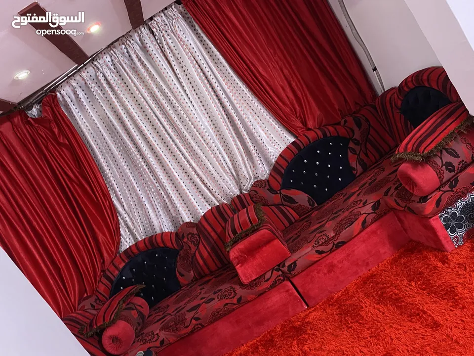 خدمه ممتازا كثير