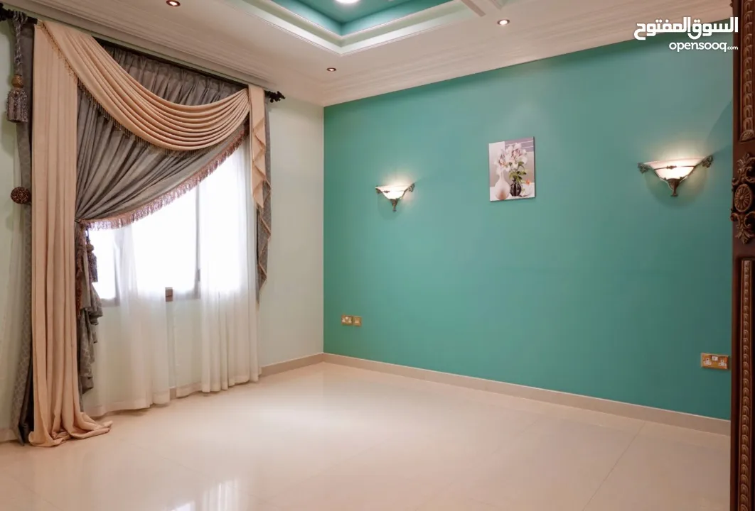 Luxury flat for Rent at Busaiteen