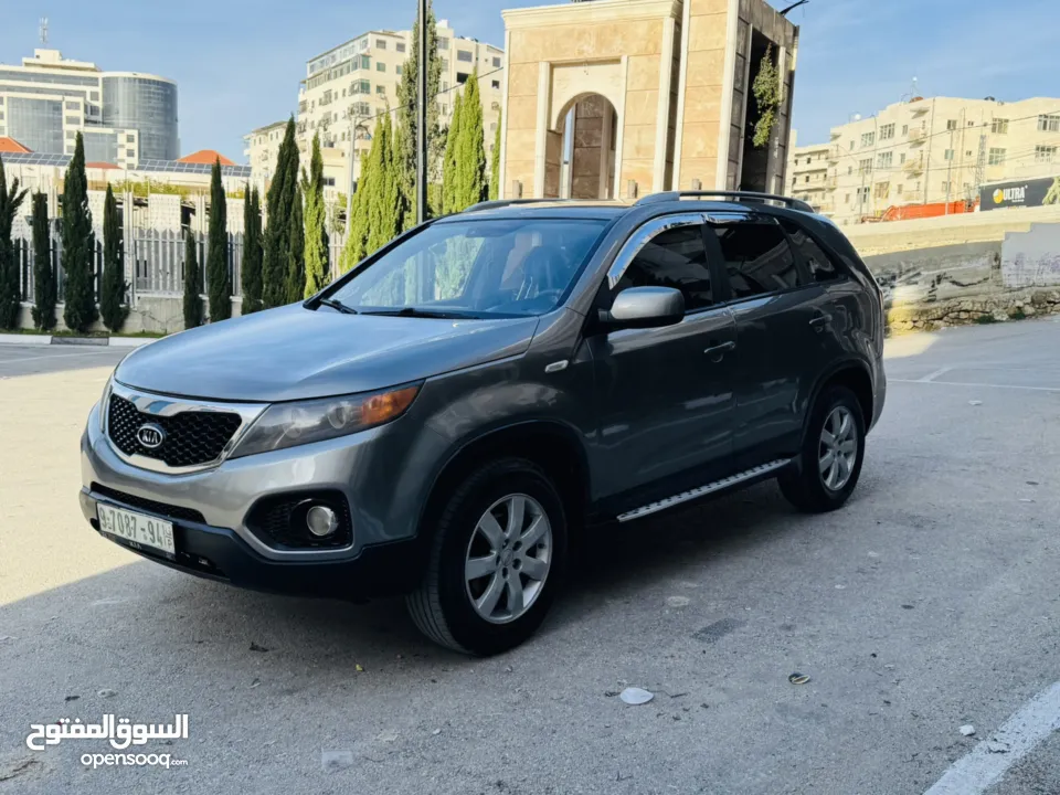 كيا سورنتو بسعر حرررررق