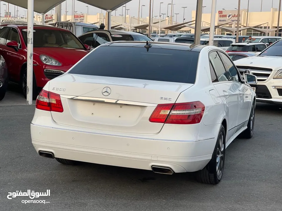 Mercedes E300 AMG_Gulf_2013_excellent condition_Full option