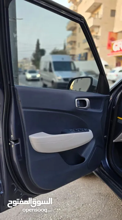 هنداي فينيو V سعر بأقل من التكلفة اخر سيارتين