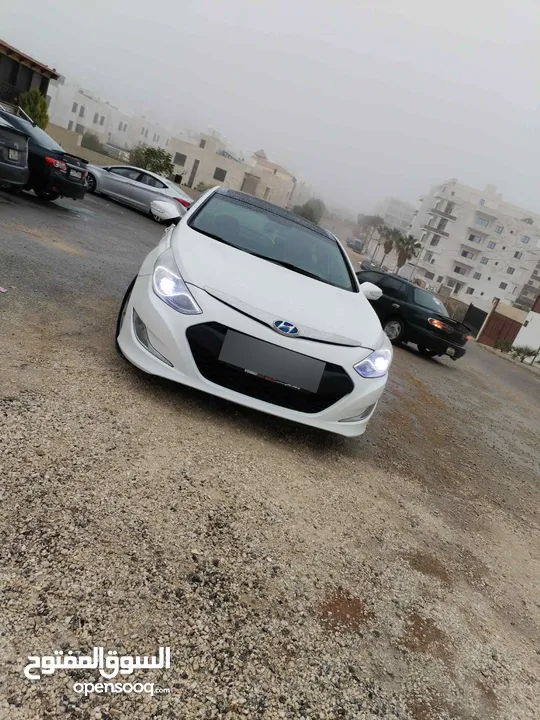 هونداي سوناتا فل كامل اعلا صنف فتحه سقف لون لؤلؤي سيارة بصلاة علئ النبي