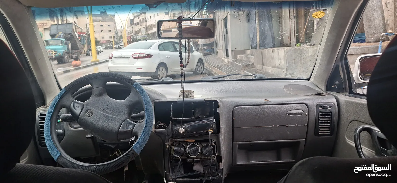 بولو كلاسيك صالون موديل 2000