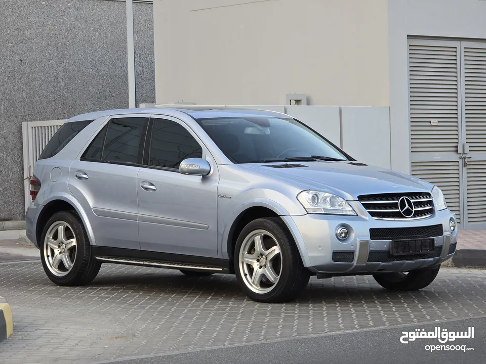 MERCEDES ML-36 AMG GCC 2008 PERFECT CONDITION INSIDE OUT SIDE