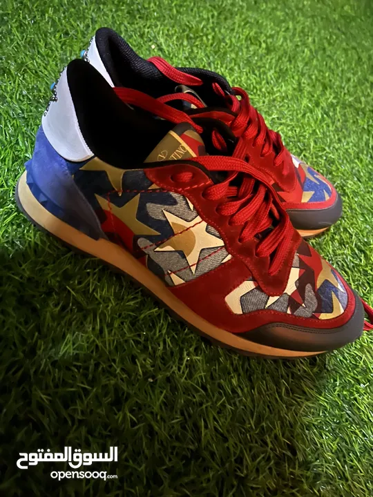 Valentino rockrunner camo star studded - red shoes