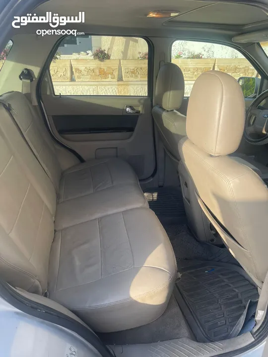 فورد إسكيب 2011، فل الفل، سعر مغري FORD ESCAPE 2011 for sale!