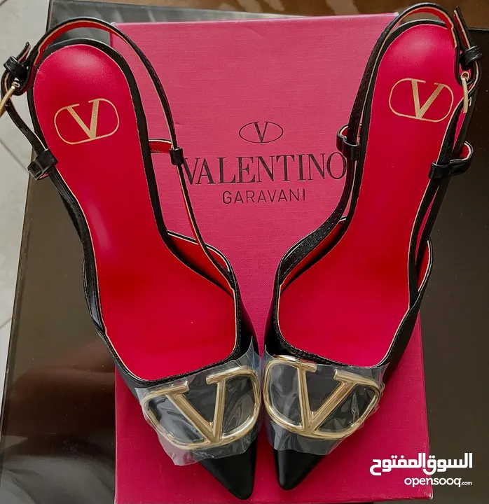 Valentino Garavani/ New Woman shoes