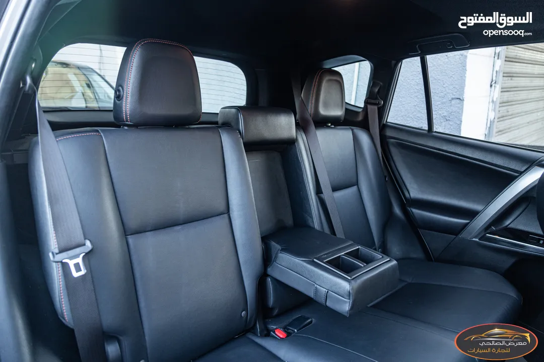 Toyota Rav4 2018 SE    يمكن التمويل بالتعاون مع المؤسسات المعتمدة لدى المعرض