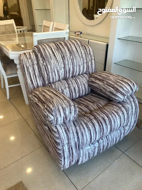 ريكلاينر هزاز و دوار و و Recliner Chair lazy boy ليزي بوي