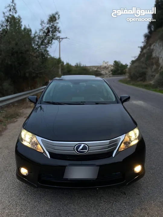 لكزس hs250h للبيع موديل 2010