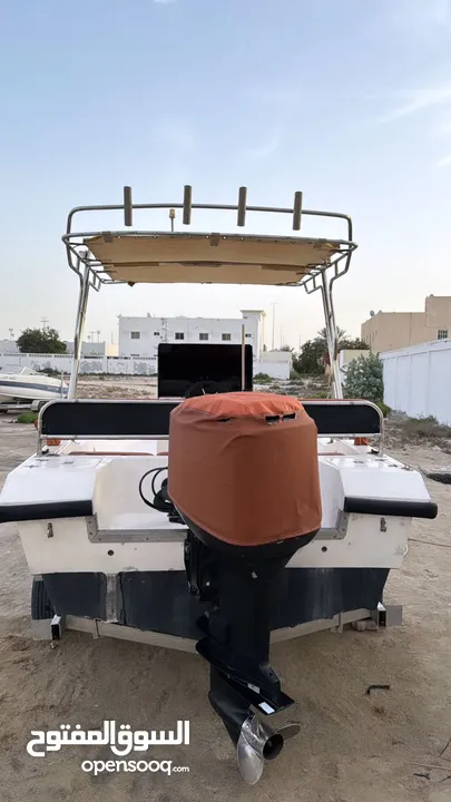 قارب سيماستر 27 قدم