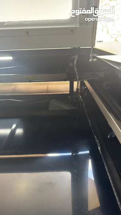 ماكينة ليزر