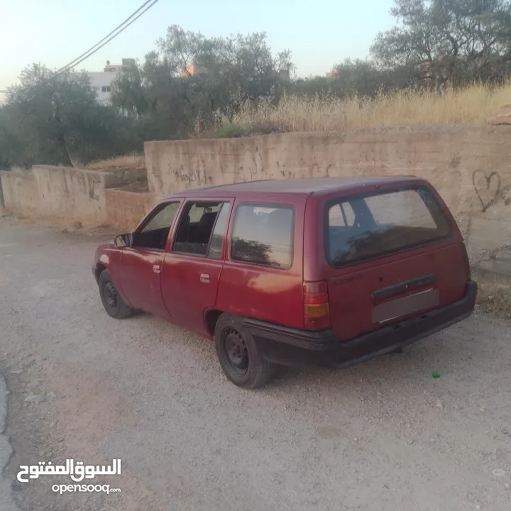 اوبل كديت ستيشن 1991