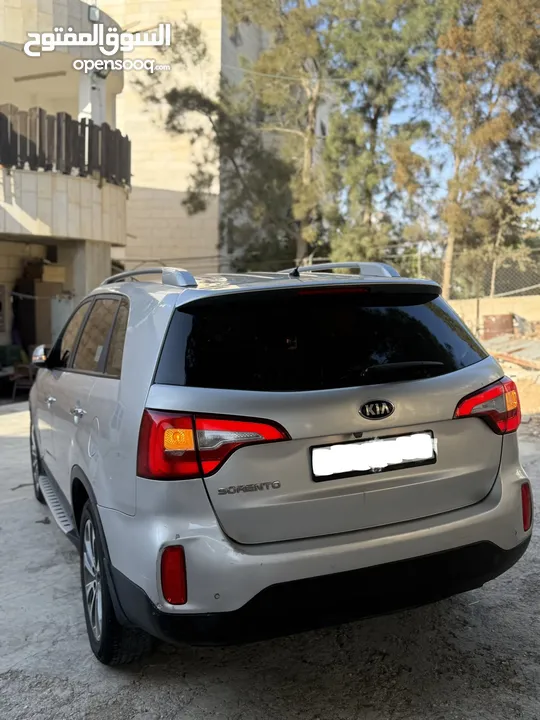جب كيا سورينتو 2015 ولا ضربة ماشي 126 كيلو فقط 7 ركاب 4x4