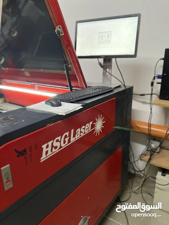 ماكنة ليزر cnc