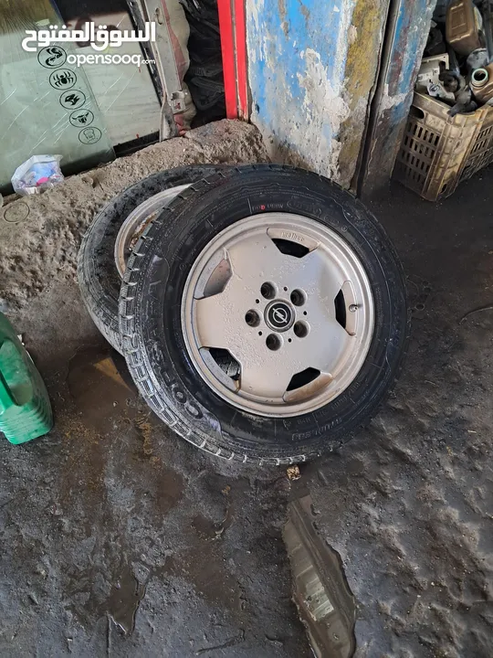 جنط اومقا 5 براغي نظيف كوشوك جوز وكاله  مع  سبير حديد الاصلي