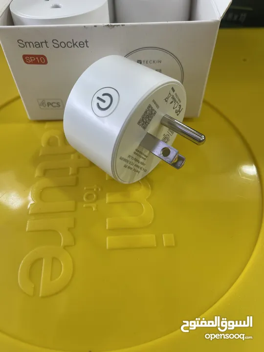مفتاح كهرباء ذكي smart socket