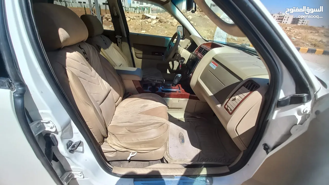 فورد اسكايب فل بفتحه فحص 3 جيد لون ابيض لؤلؤي بسعر مغري قابل للبدل
