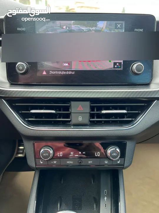 سكودا كاميك Monte carlo ترخيص 2020 محرك 1500 بنزين جير أوتوماتيك 150 حصان لون بترولي