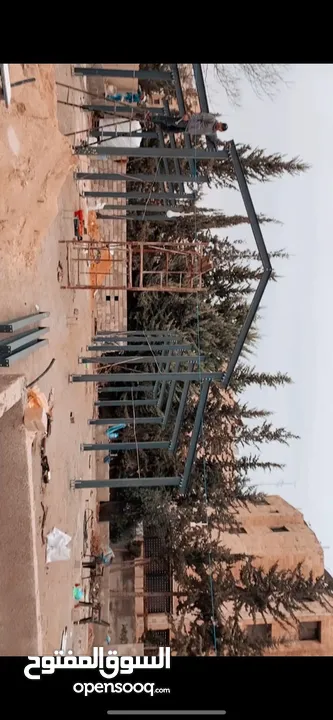 هنجر مطعم او كافيه او منزل)  Structural steel  للبيع .جديد ، لم يستعمل .. H ,90 kilograms ل  وزن كل