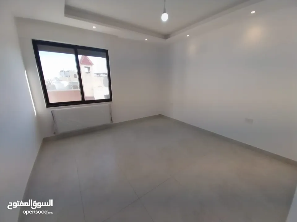 شقة غير مفروشة للبيع ( Property ID : 40252 )