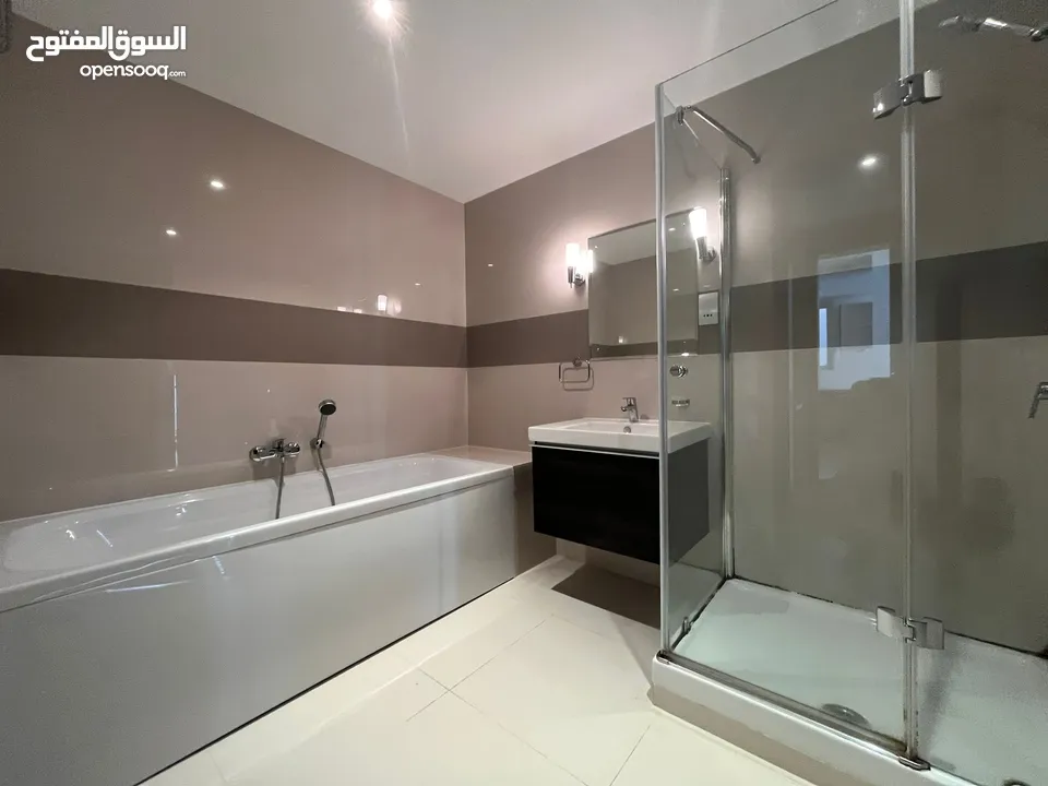 1 BR + Study Room Spacious Apartment for Rent in Al Mouj