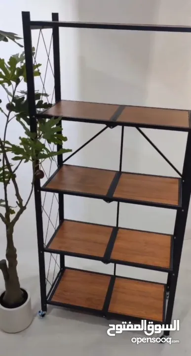 رف أنيق وقوي مثالي لتنظيم المساحات بكل سهولة هيكل معدني ثابت مع دعامات جانبية لثبات إضافي