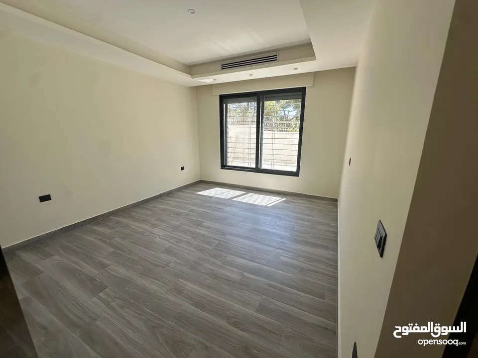 شقة غير مفروشة للايجار في الدوار الرابع ( Property 38214 )-175064072