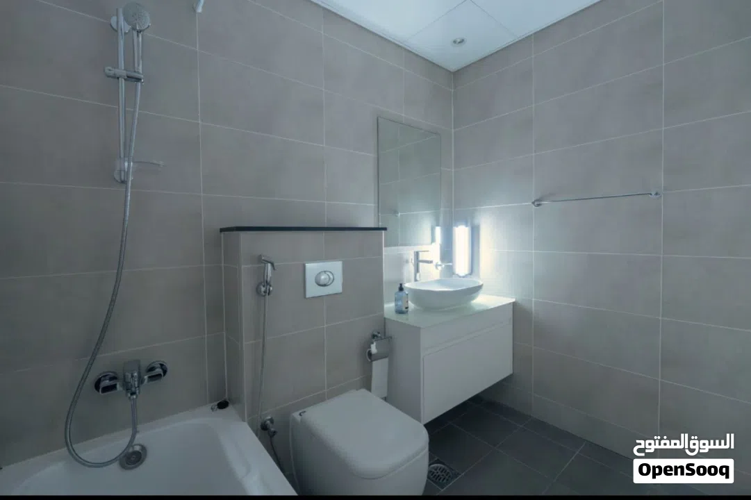 استديو لقطه كامل الخدمات مؤنث بالكامل بمسبح خاص وحديقه والسعر غير قابل للمنافسه بادر بالحجز